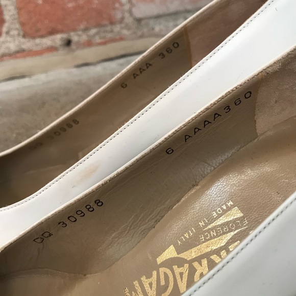 SOLD - Vintage Salvatore Ferragamo Heels - Picture 6 of 6